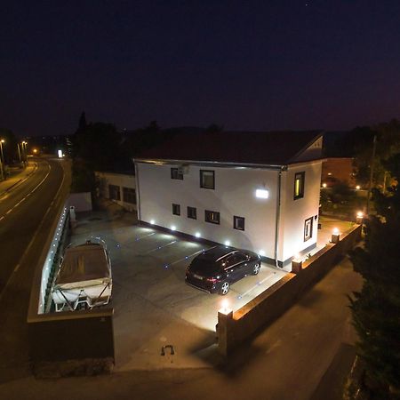 Jeli Apartments Starigrad Paklenica Camera foto