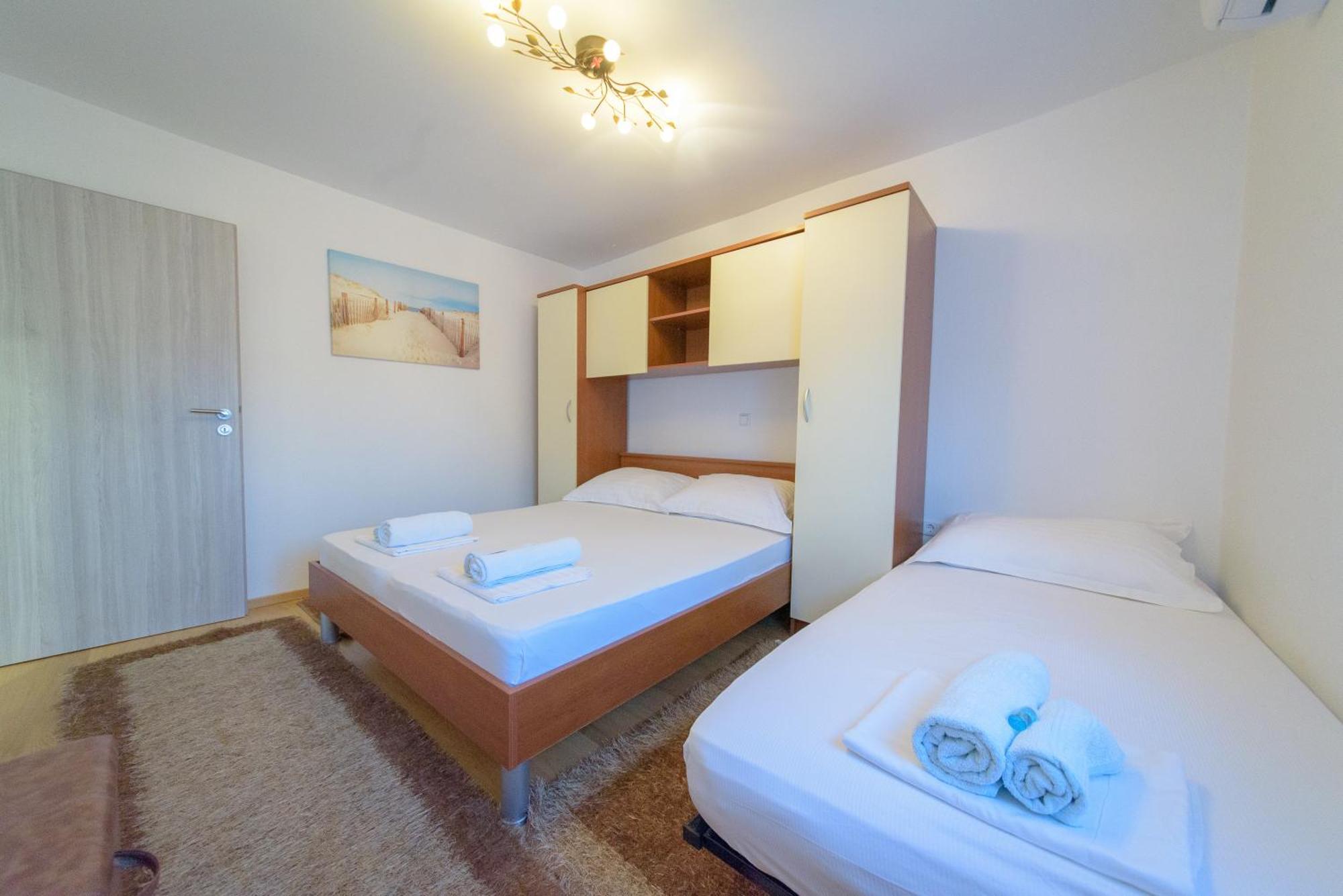 Jeli Apartments Starigrad Paklenica Camera foto