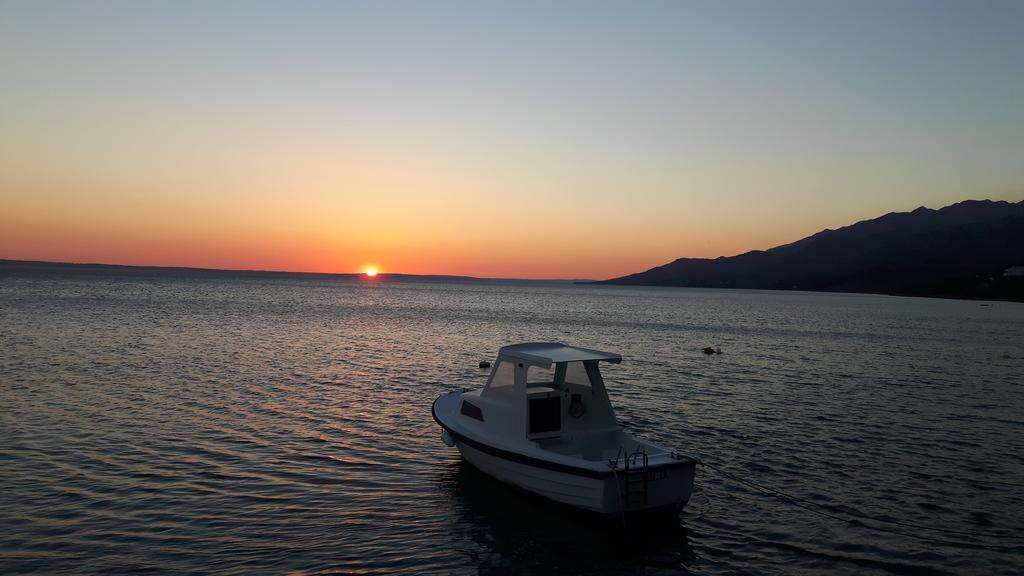 Jeli Apartments Starigrad Paklenica Esterno foto